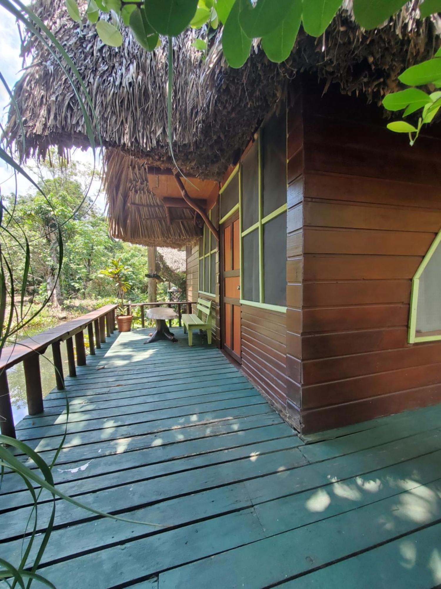 Hotel Casa Perico Río Dulce Exterior photo