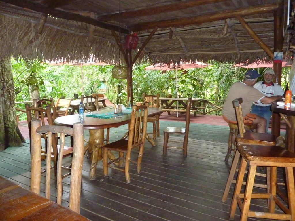 Hotel Casa Perico Río Dulce Exterior photo